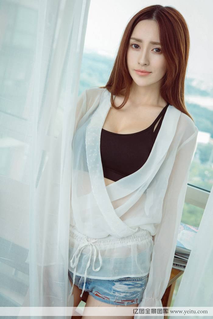 宅男女神花花粉色蕾丝傲人美乳室内性感写真-45