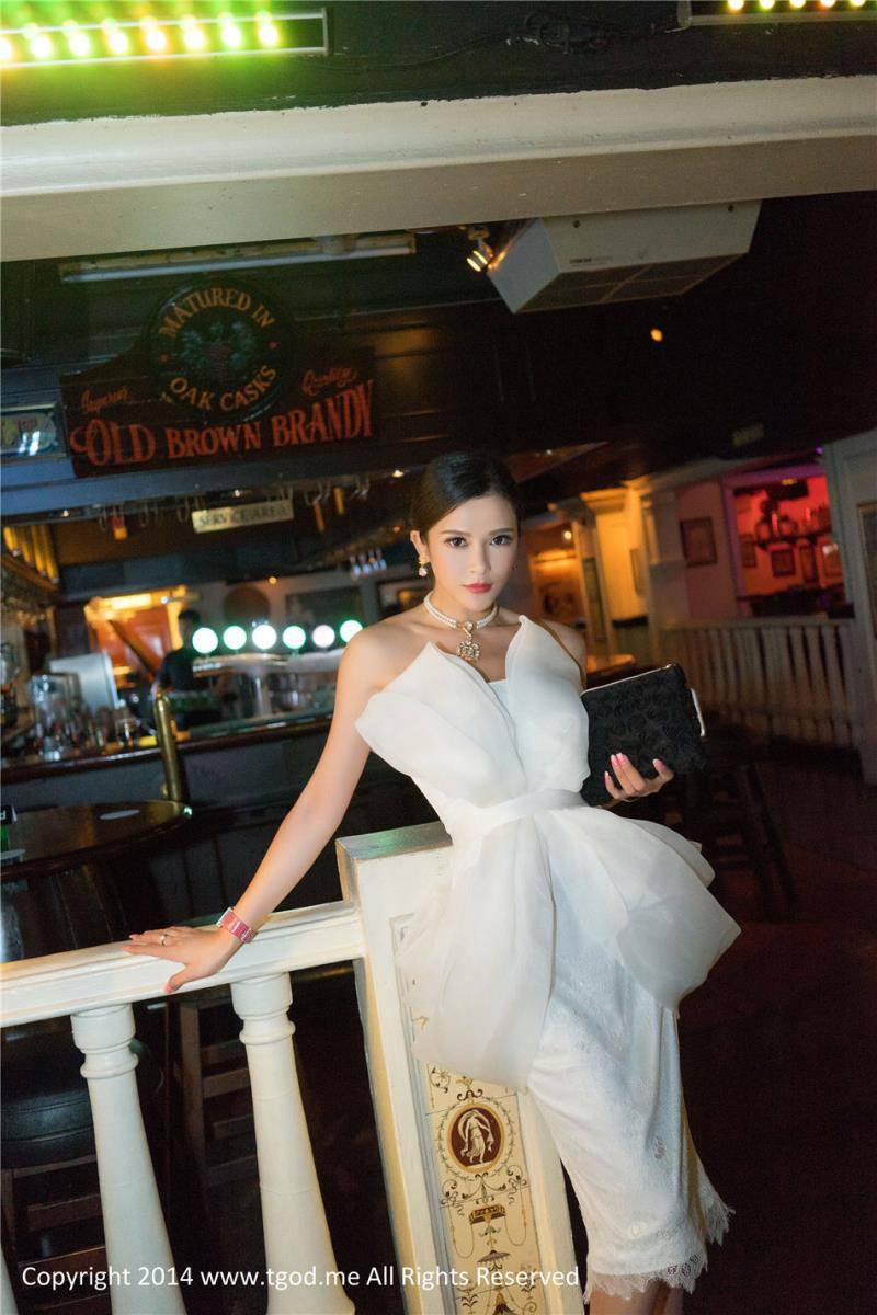 推女神宅男女神宛恩miyu比基尼沙巴旅拍性感套图-12