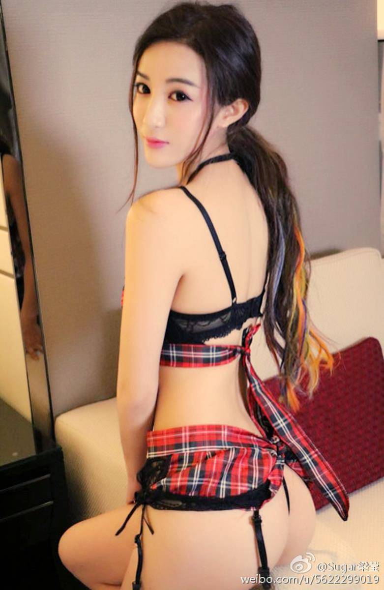 秀人网美女模特梁莹Sugar性感美腿诱惑私房写真-12