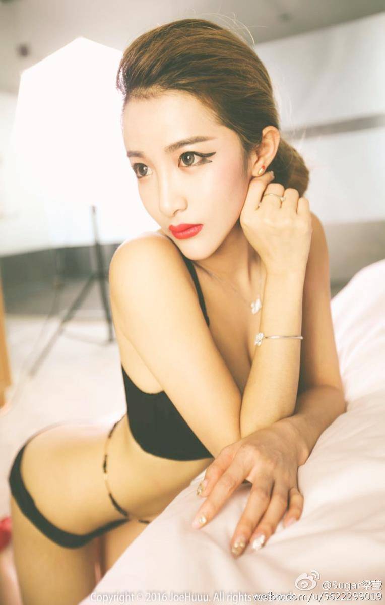 秀人网美女模特梁莹Sugar性感美腿诱惑私房写真-24