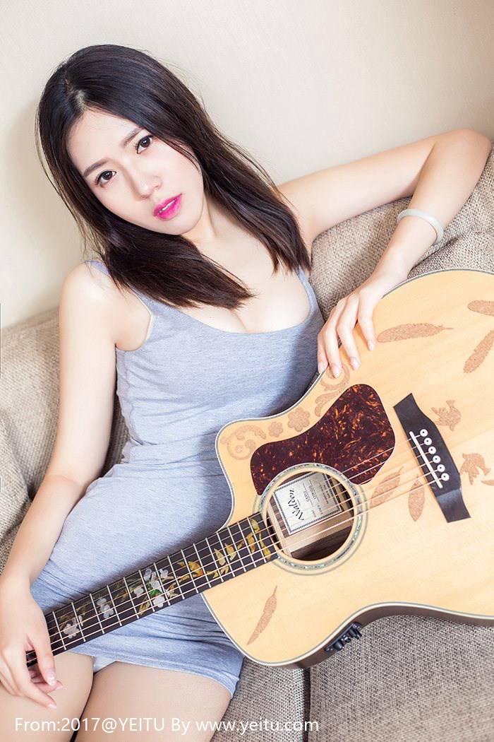 头条女神筱溪兔女郎制服诱惑黑丝美腿养眼写真-7