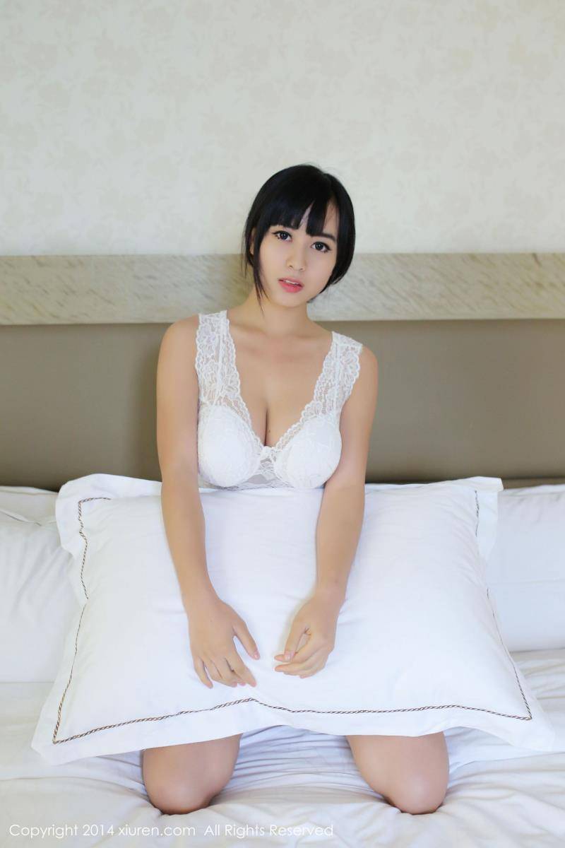 红色妖艳美女黄可christine波涛胸涌秀性感美胸-68