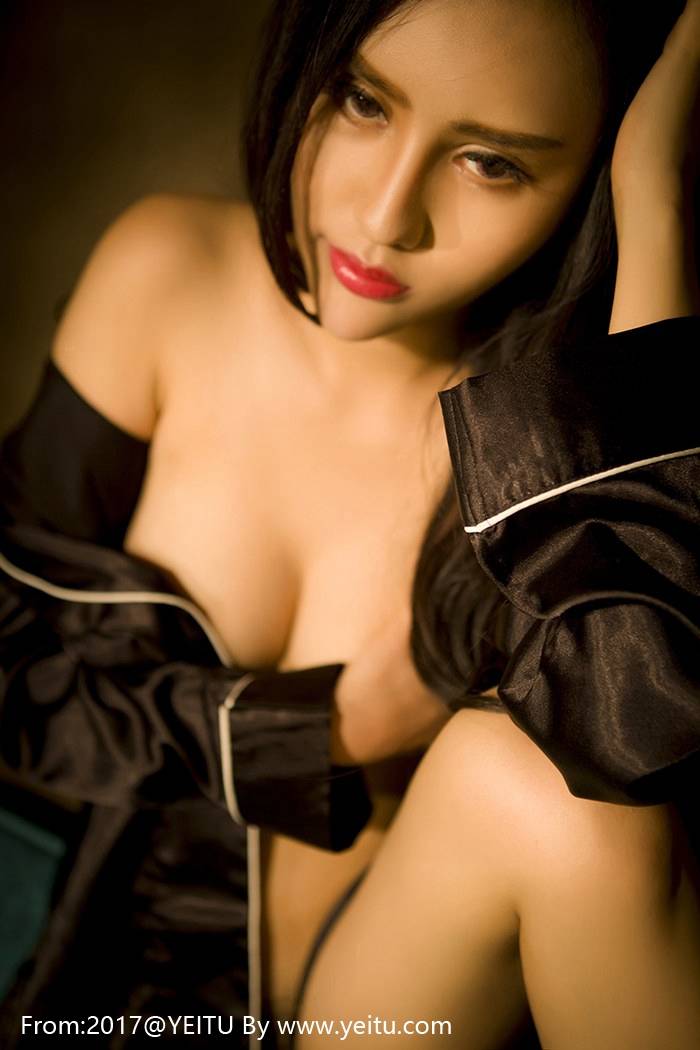 果团网拳击宝贝陈迪娅化身性感妖姬大尺度冷艳写真-21