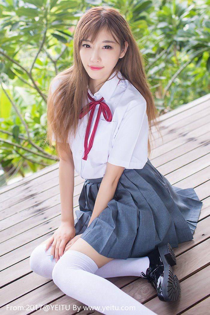 爱蜜社美女模特杨晨晨(小甜心CC)学生妹制服诱惑-6