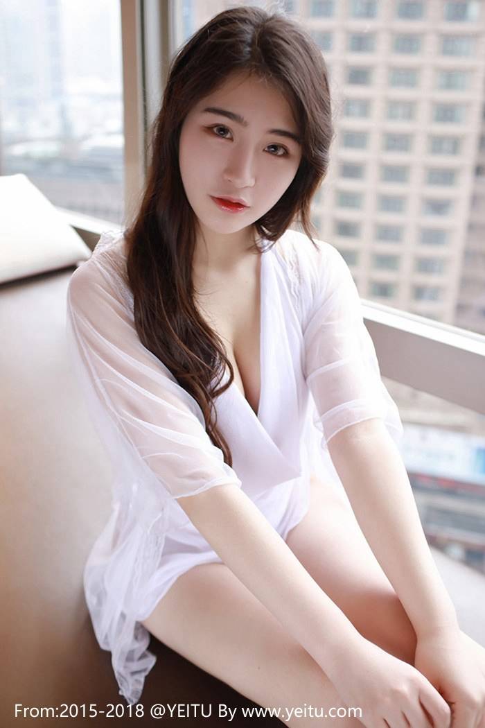 模范学院宅兔兔透视薄纱蕾丝内衣诱惑首套写真