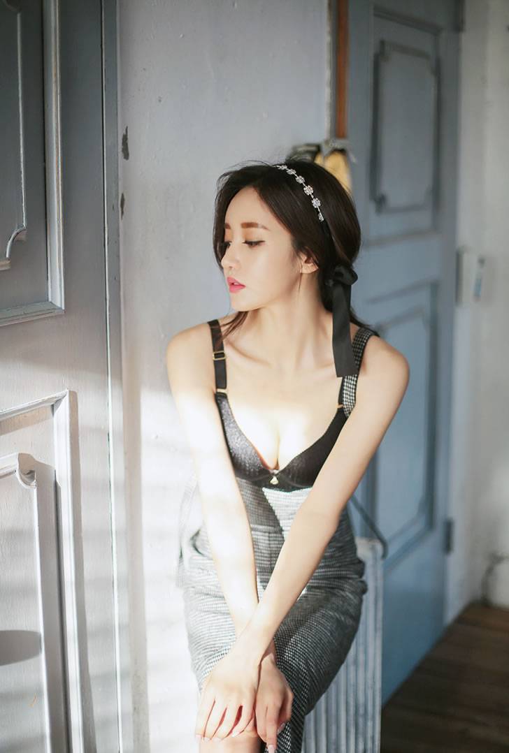 韩国网拍女神孙允珠内衣诱惑气质第二套写真-12