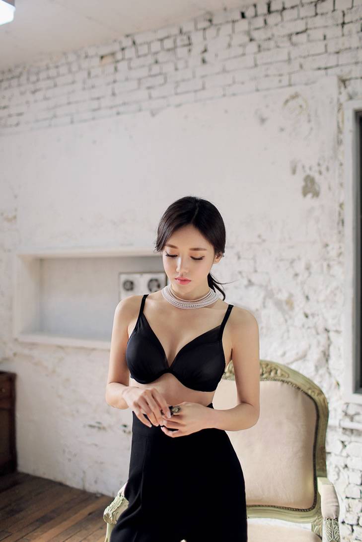 韩国网拍女神孙允珠内衣诱惑气质第二套写真-43