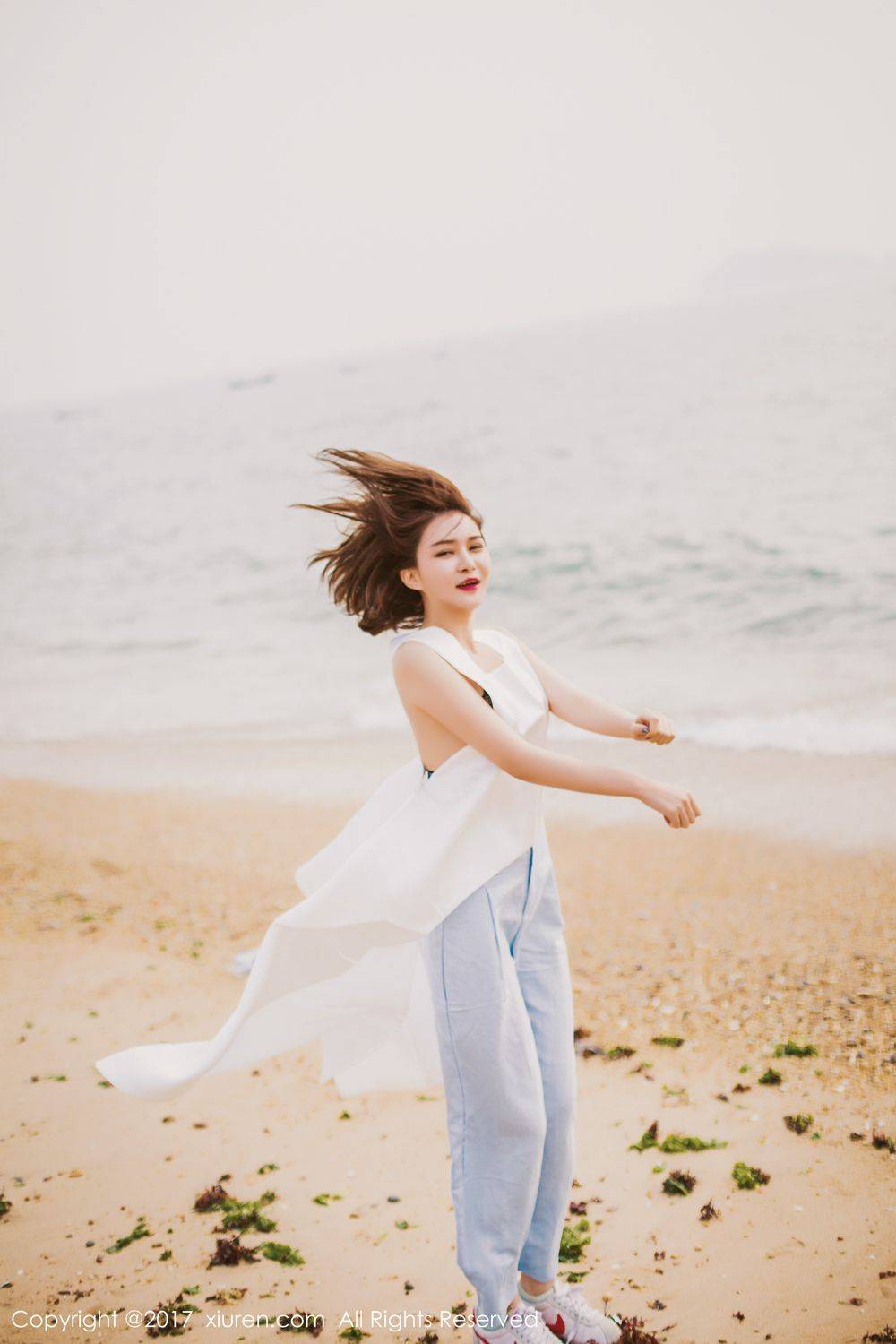 秀人网性感女神凯竹Vision沙滩浴室湿身诱惑