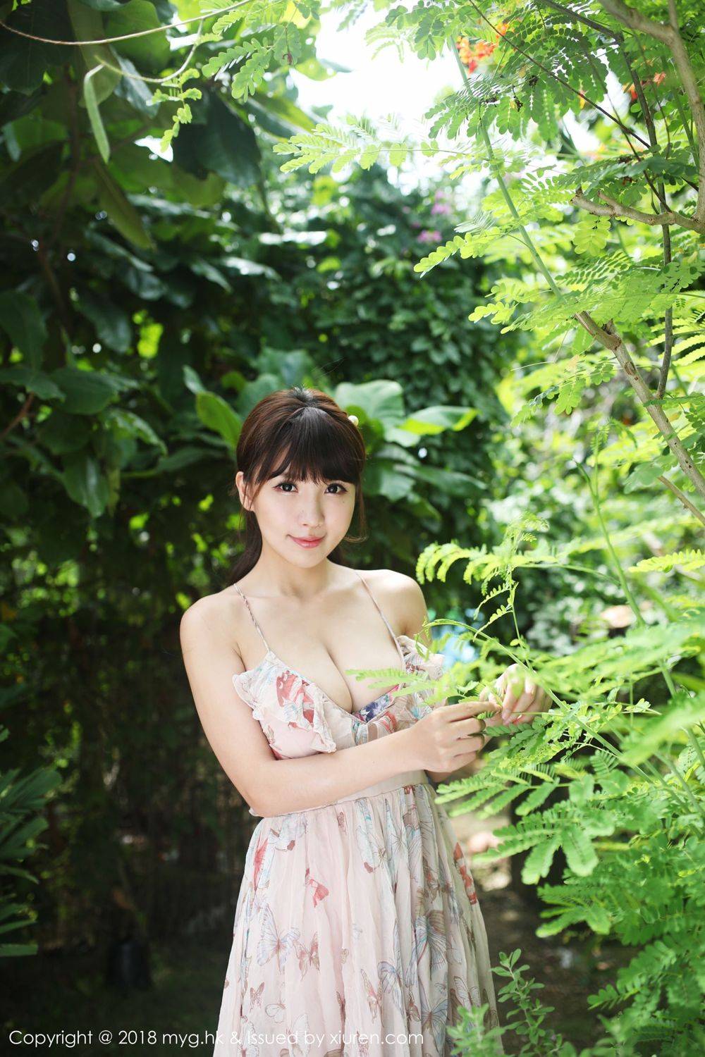 美媛馆宅男女神晓茜sunny童颜巨乳肉感比基尼诱惑-25