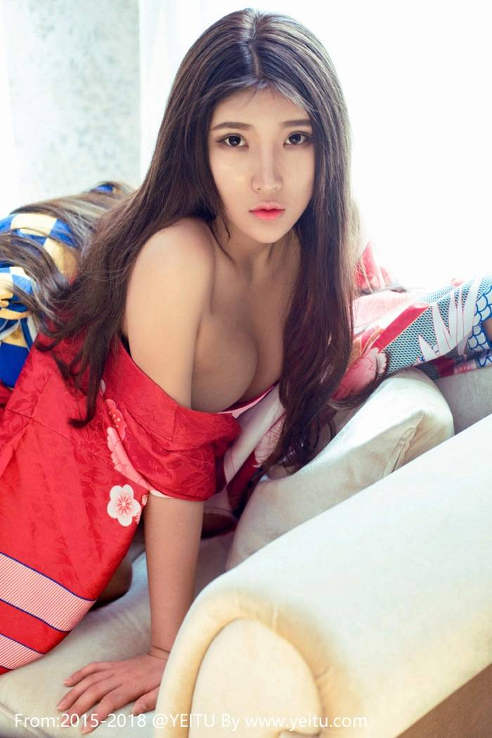 秀人网模特当然是小熊呀比基尼丰乳细腰浑圆臀线凹凸有致-13