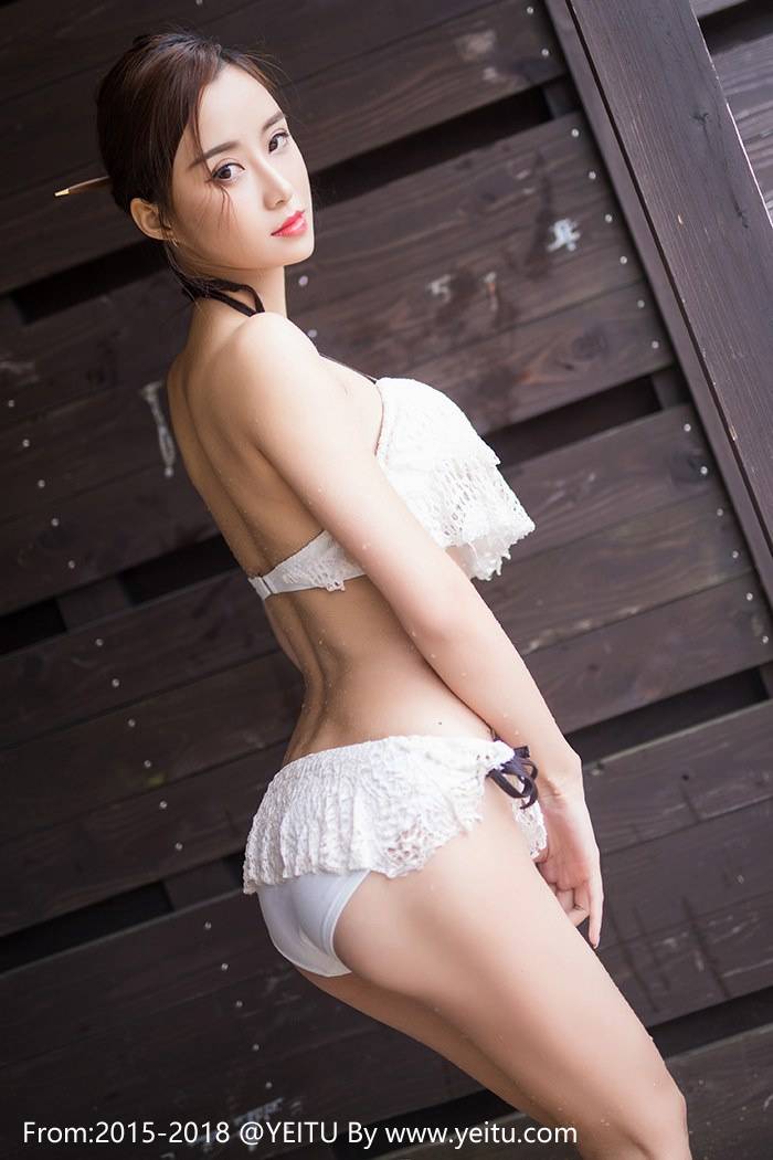 爱蜜社丽质美女猫宝黑丝美腿职业OL制服诱惑旅拍-29