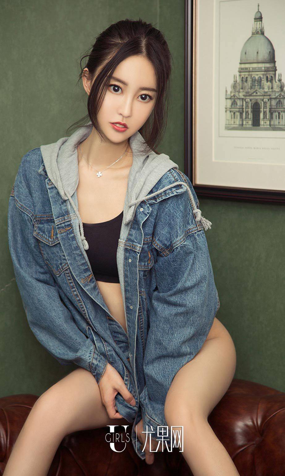 尤果网宅男女神李沐沐黑色花边比基尼长腿细腰性感写真