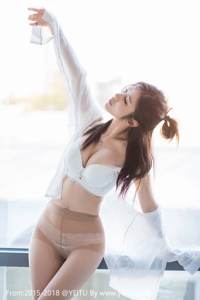 美媛馆宅男女神李七喜衬衣连裤丝袜美腿镂空写真-18