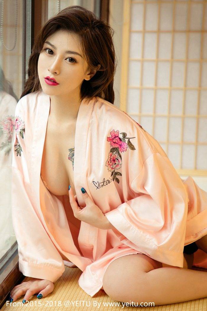 秀人网御姐范美女杜花花魔鬼身材私房大尺度内衣诱惑-23