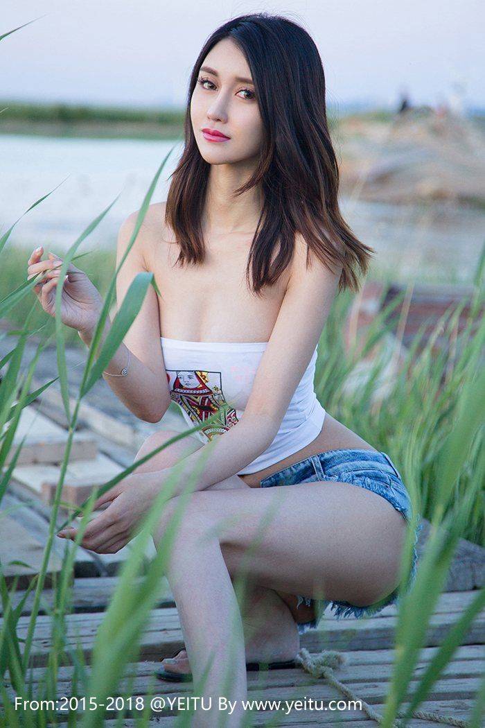 尤果网性感美女田梓茵沙漠流苏比基尼内衣诱惑豪迈写真-5