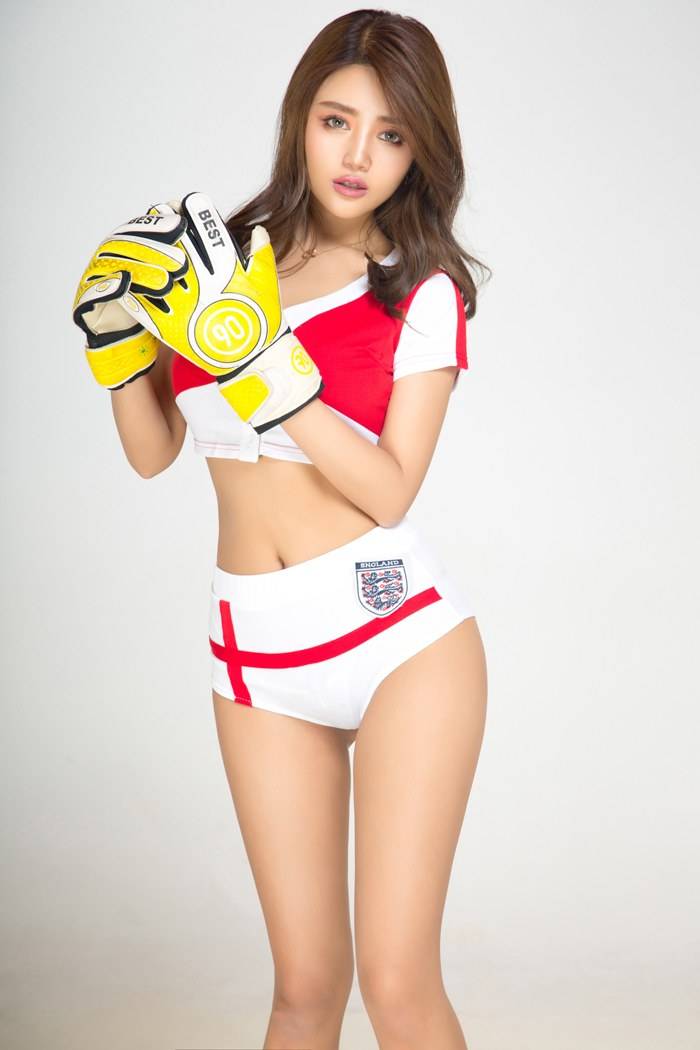 尤果网足球宝贝Gaia性感美胸诱惑翘臀修长美腿写真-28