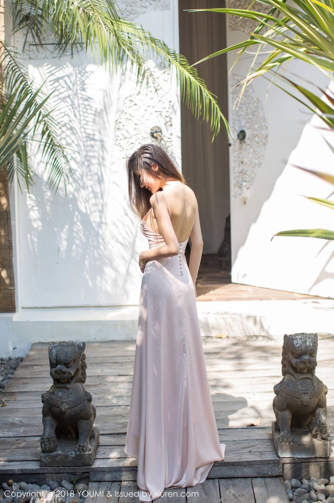 尤蜜荟性感女神Yumi尤美泳衣吊裙娇羞内衣诱惑巴厘岛旅拍-7