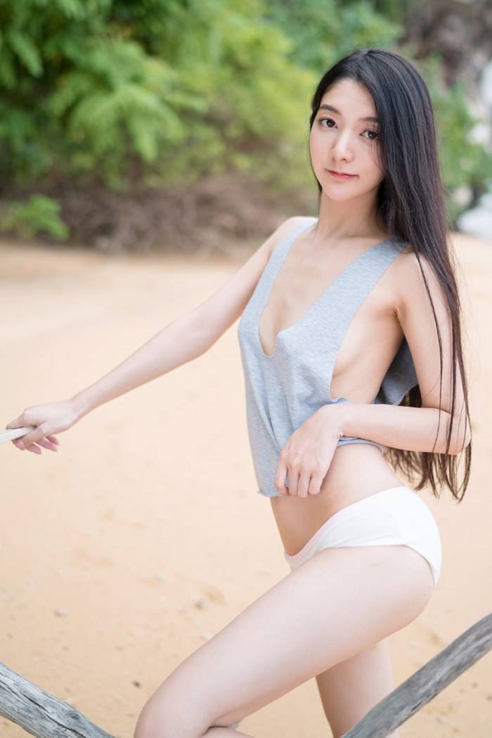 魅妍社美女模特小热巴蕾丝内衣诱惑丝袜美腿甲米旅拍-39