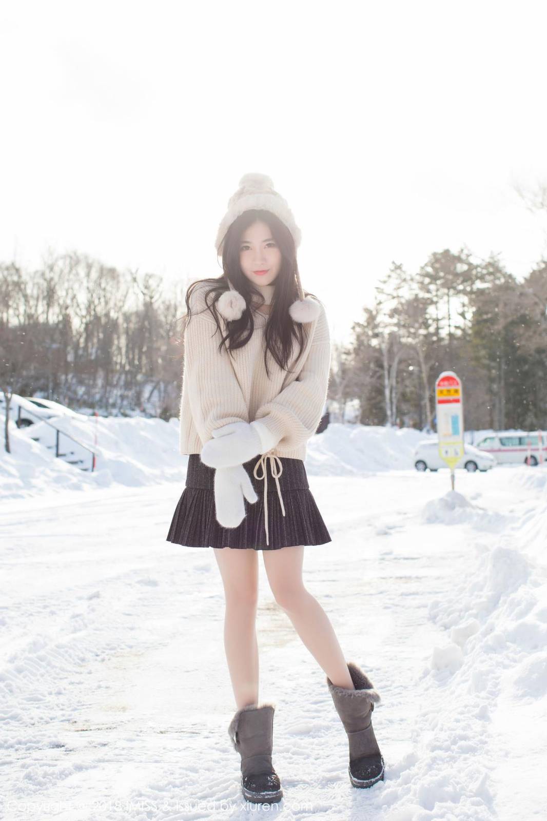 爱蜜社性感女神许诺Sabrina凝玉美胸丝袜美腿北海道旅拍-20