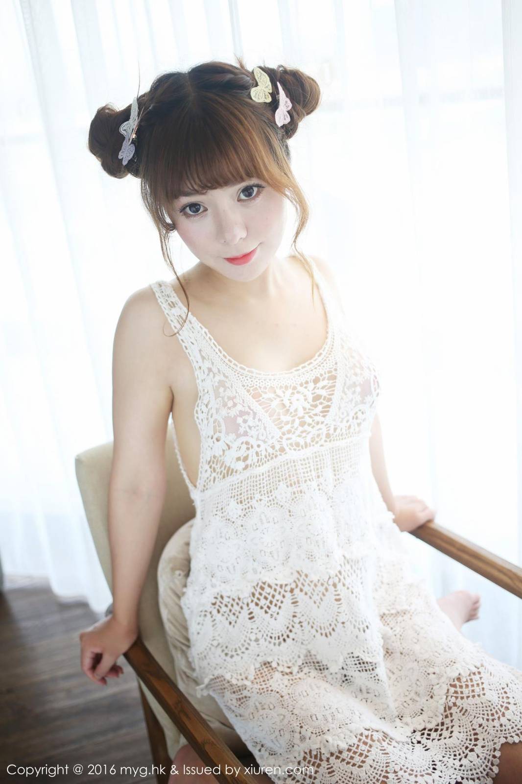 美媛馆性感美女粉芭比VV沙滩比基尼三亚魅惑旅拍-15