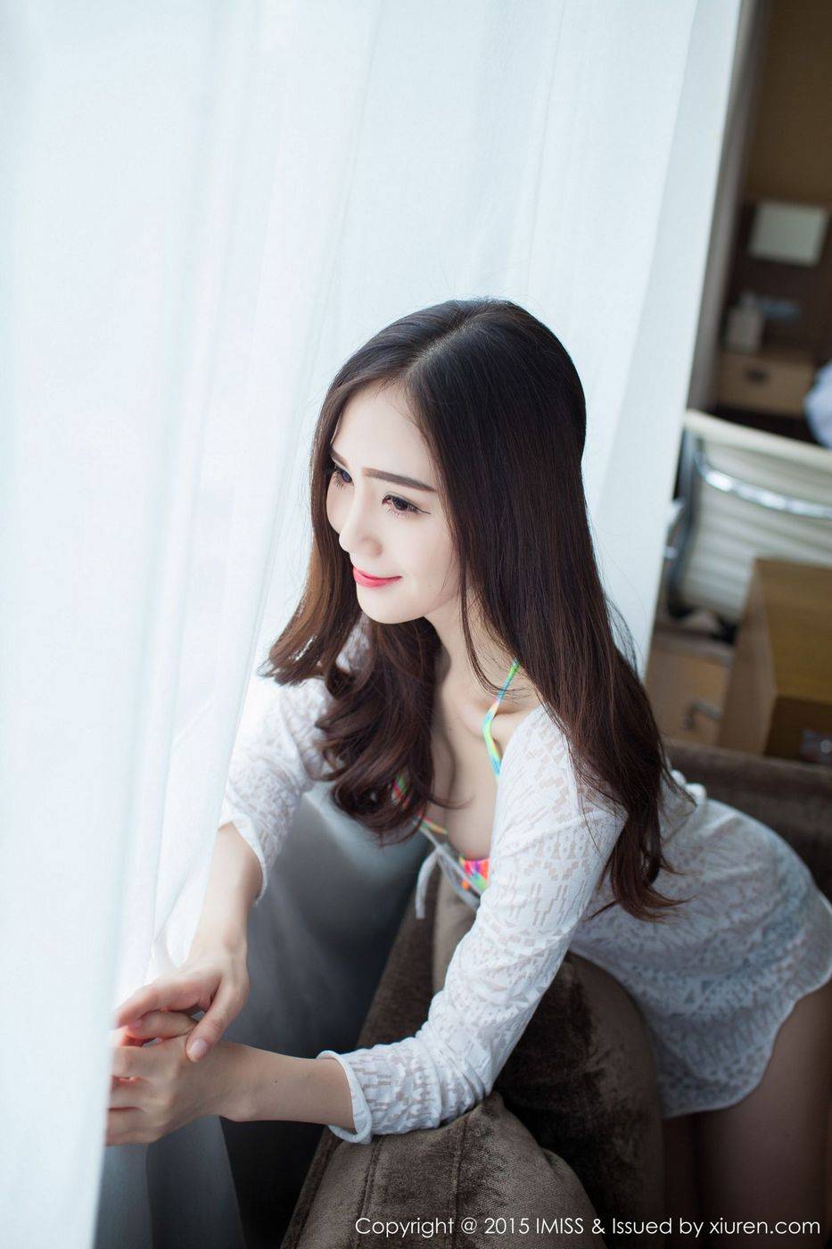 爱蜜社美女嫩模SISY思美胸翘臀比基尼丝袜美腿首发写真-11