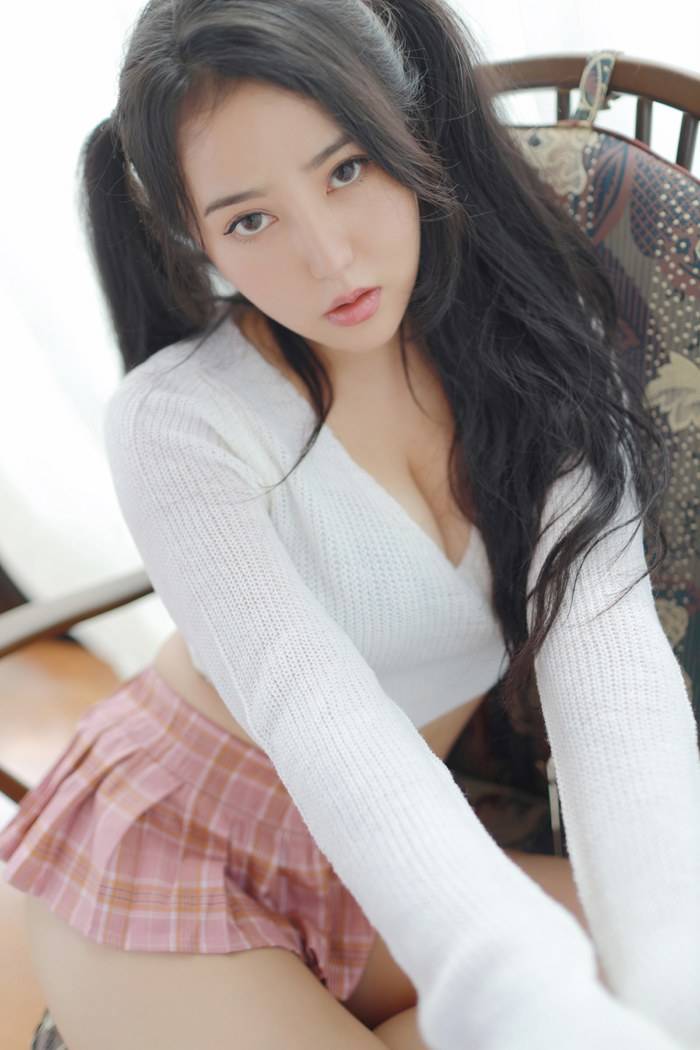 模范学院性感女神Manuela玛鲁娜美臀内衣诱惑日本旅拍第二套-18