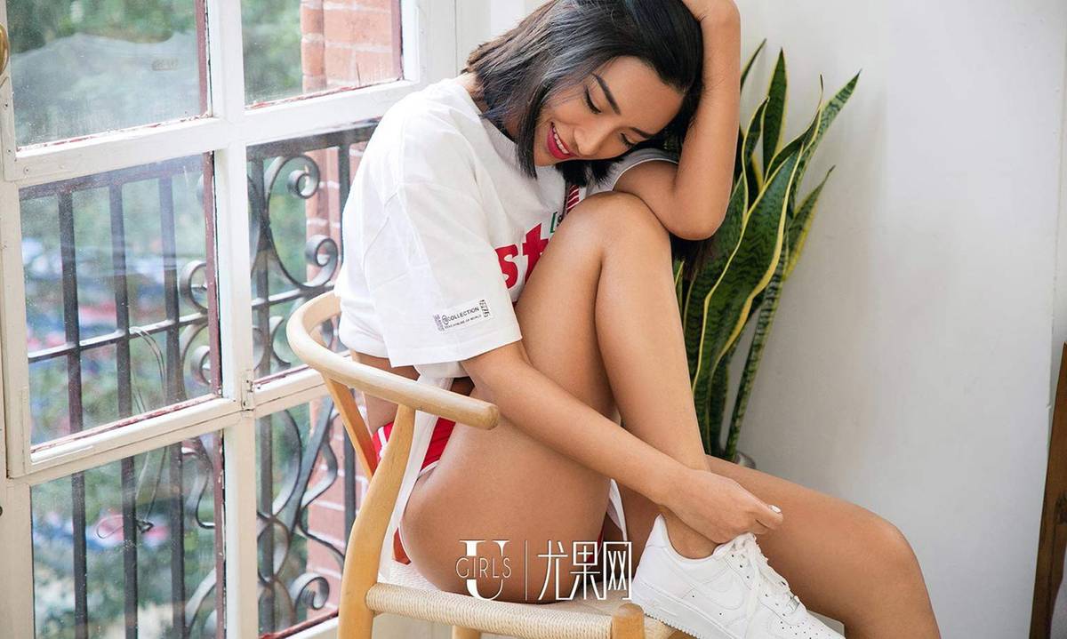 尤果网性感美女孙丑丑美胸翘臀内衣诱惑冷艳写真-31