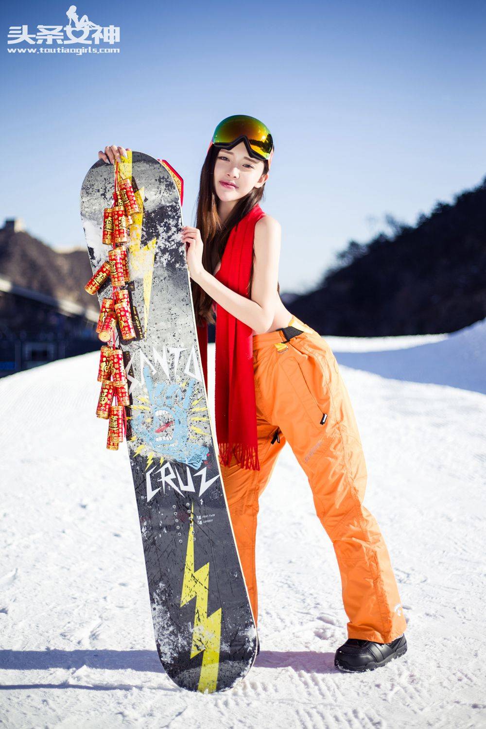 头条女神崔昭妍雪地坚挺美胸性感身材内衣诱惑写真-17