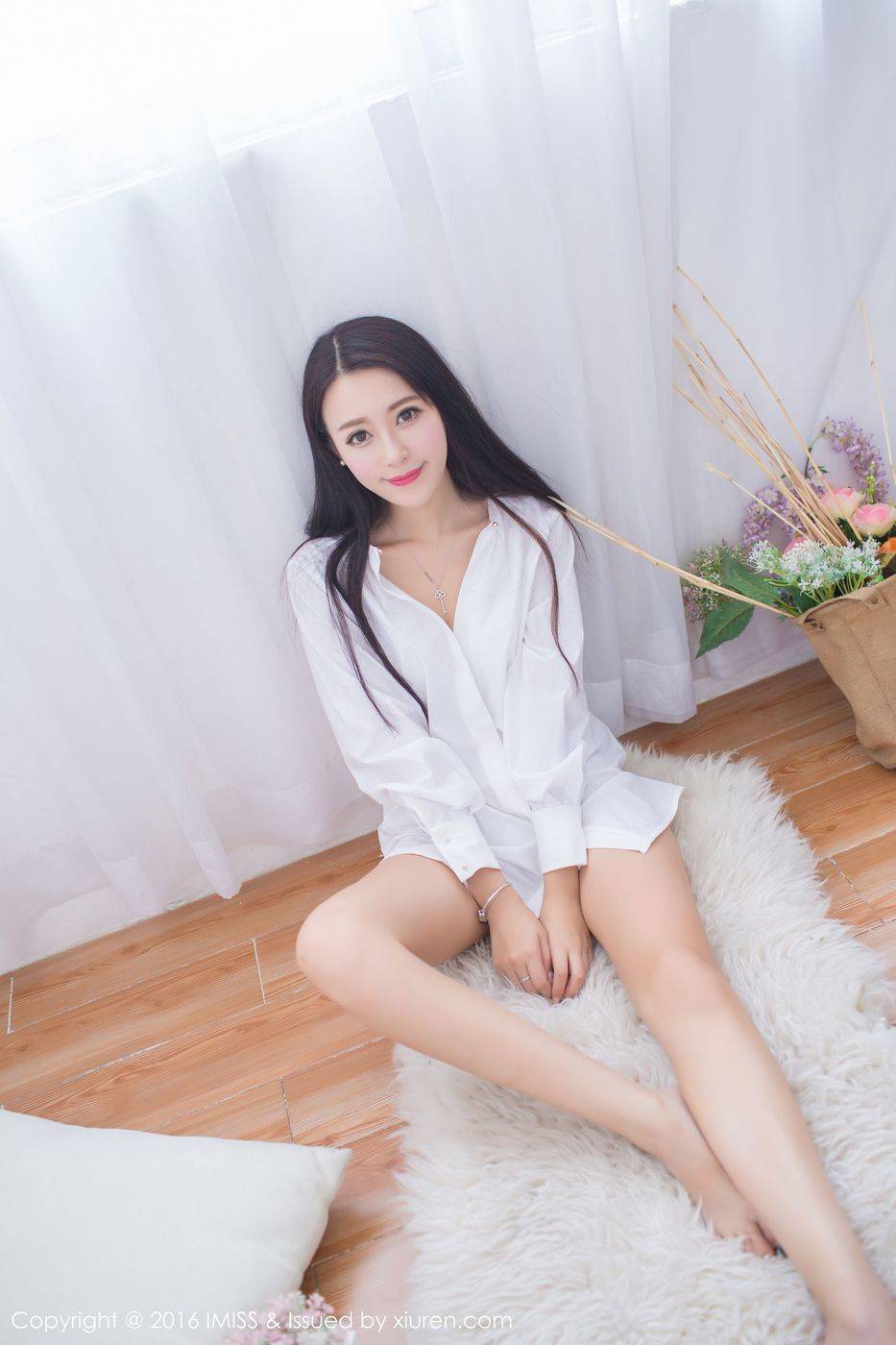 IMISS爱蜜社美女模特王曼妮好Q白衬衫性感吊带气质写真-8