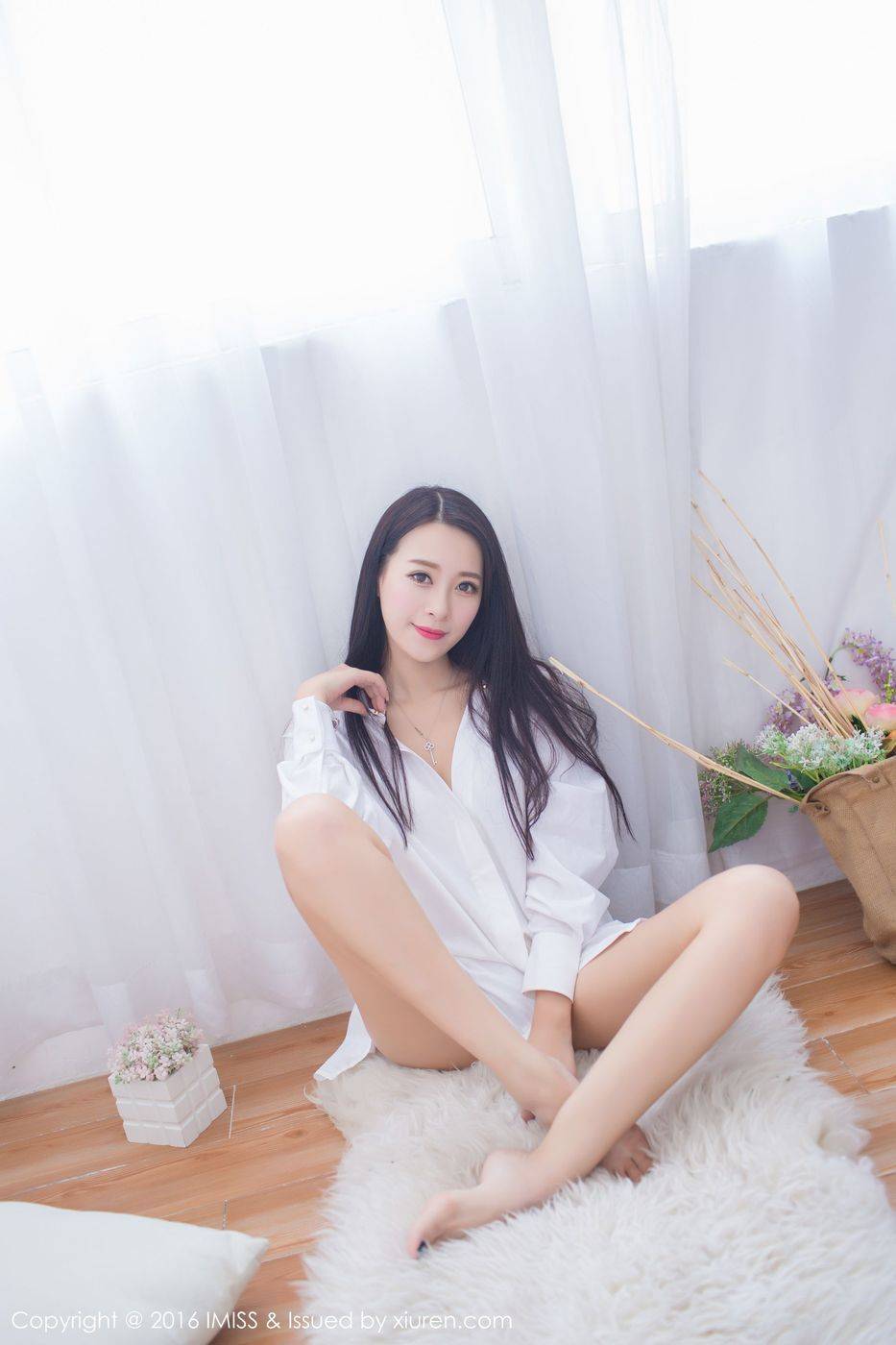 IMISS爱蜜社美女模特王曼妮好Q白衬衫性感吊带气质写真-10