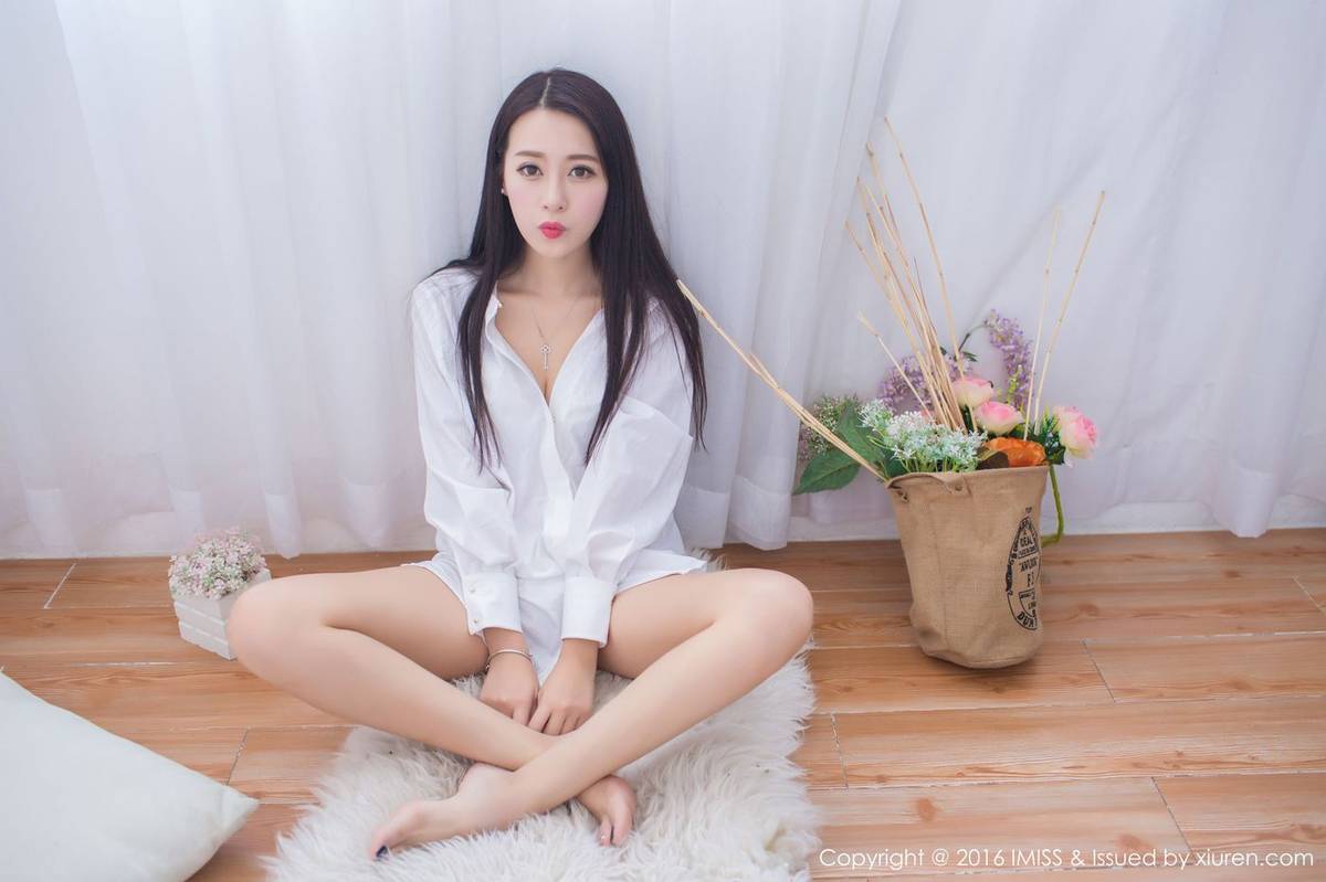 IMISS爱蜜社美女模特王曼妮好Q白衬衫性感吊带气质写真-34