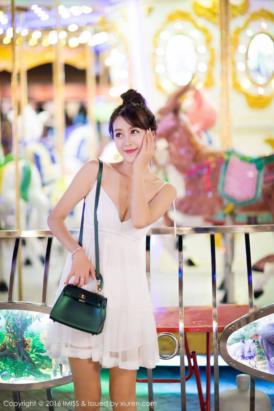 爱蜜社性感女神王曼妮好Q蕾丝透视内衣诱惑泳装街拍-4