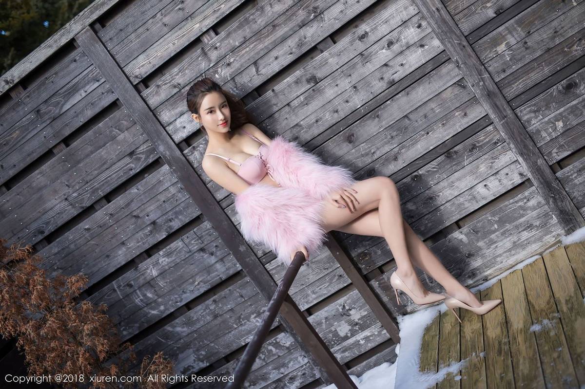 秀人网丽质和服美女猫宝粉色比基尼内衣诱惑北海道旅拍-47