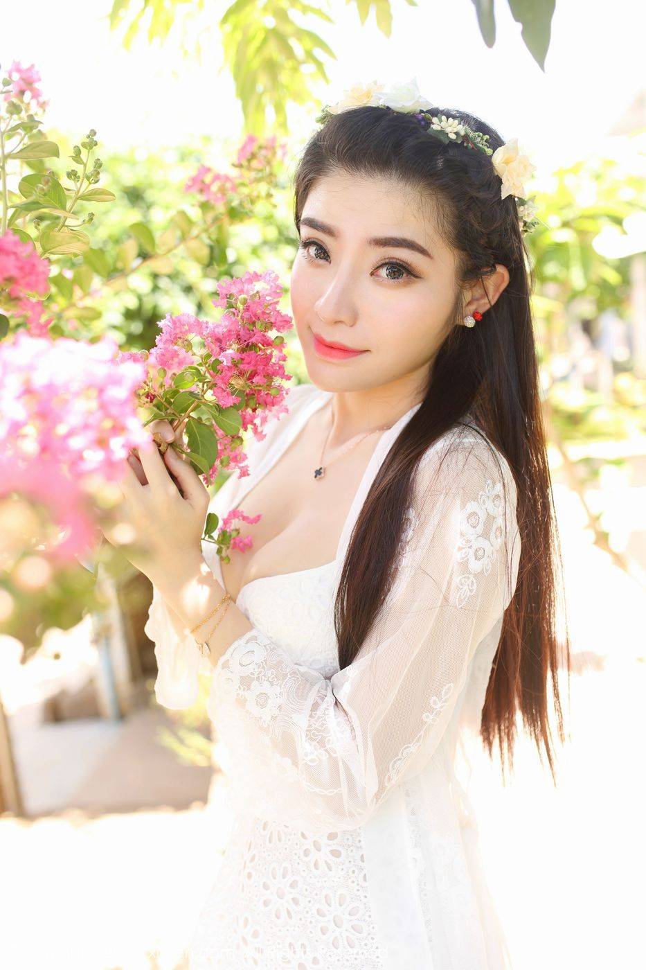 秀人网美女模特容容容Alice沙滩比基尼诱惑涠洲岛旅拍-28