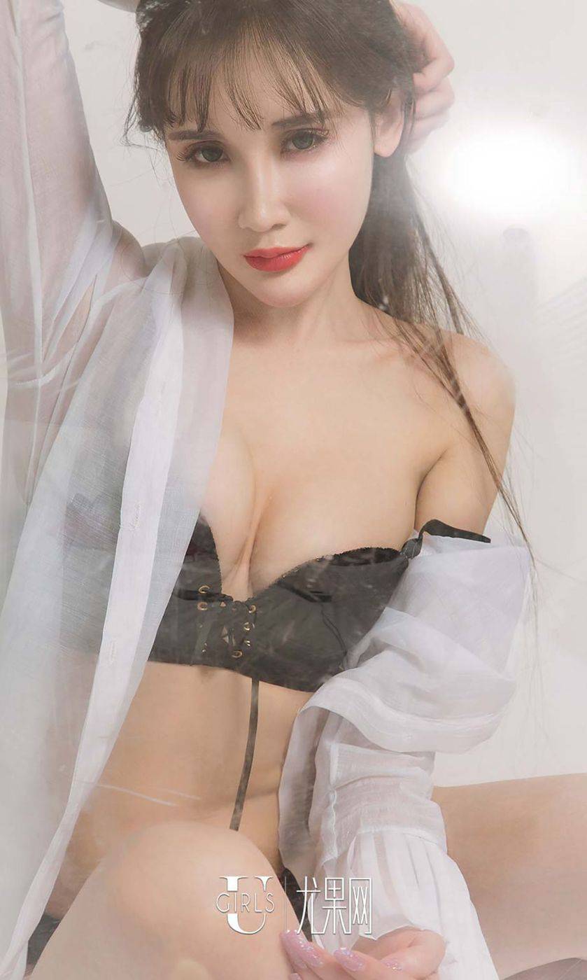尤果网混血美女模特阿依努尔瓦娅透视装内衣诱惑旗幻美图-27
