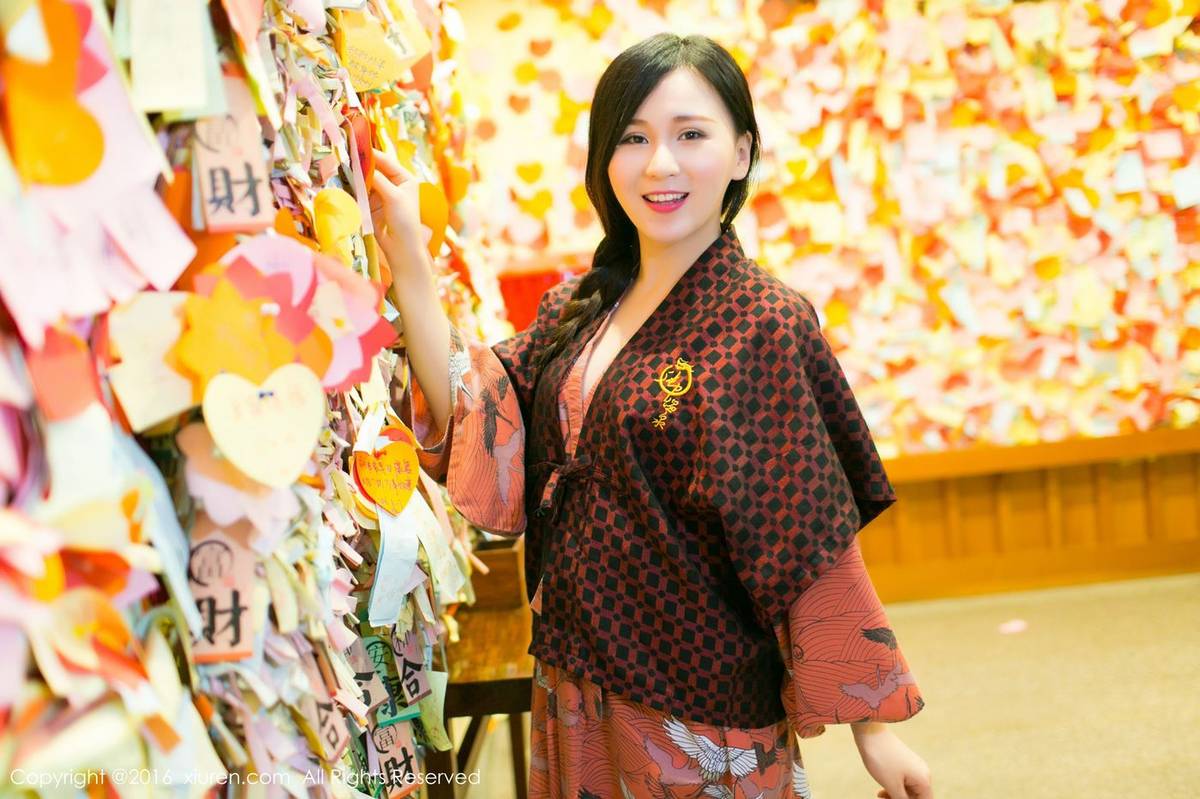 秀人网性感女神唐雨辰TYC和服美胸长腿珠海御温泉旅拍-55