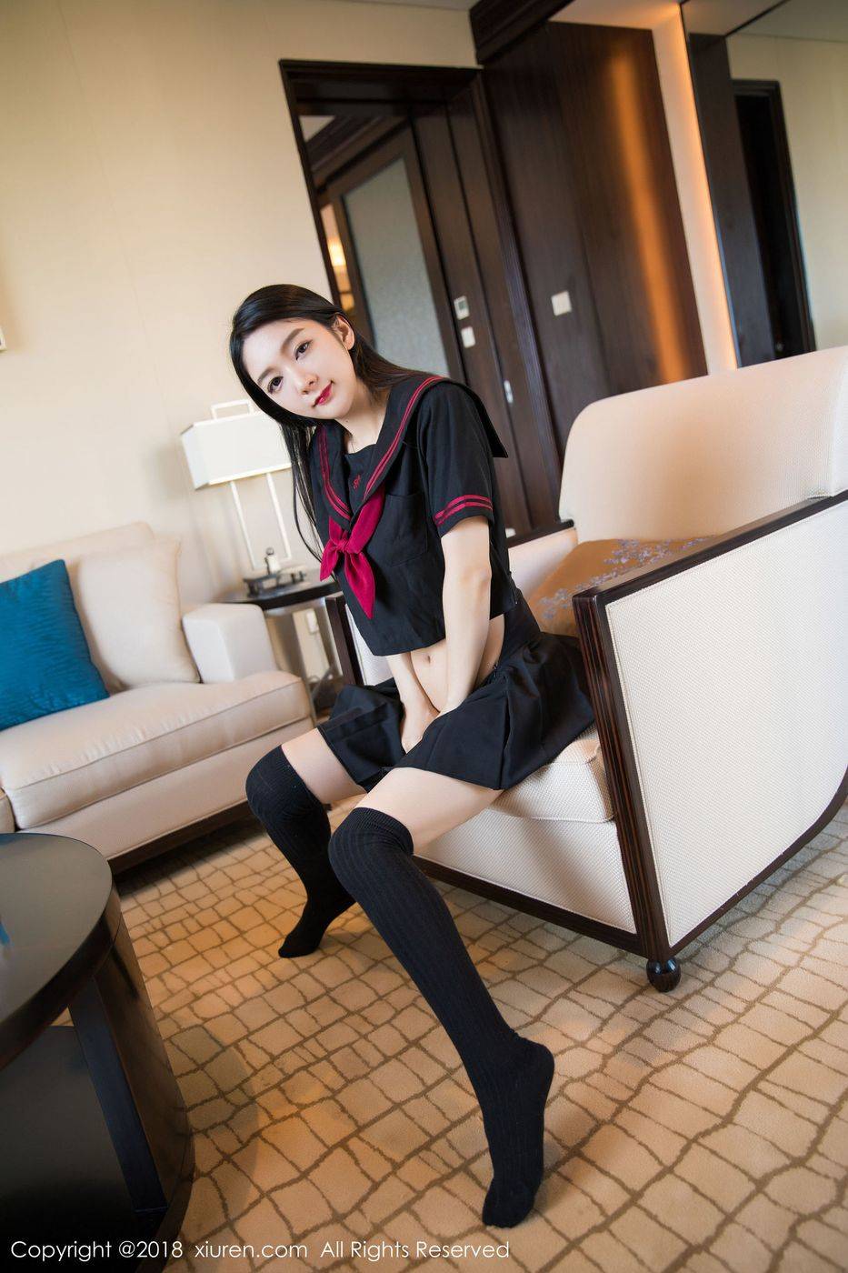 秀人网骨感女神Angela小热巴英伦校服丝袜美腿制服诱惑美图-20