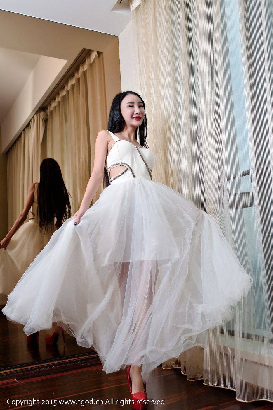 推女神性感女神婕西儿jessie白皙美胸极品身材大尺度美图-9