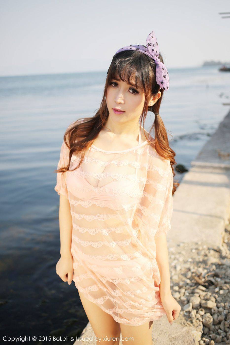 波萝社宅男女神张优ayoyo童颜巨乳内衣诱惑大理户外旅拍-22