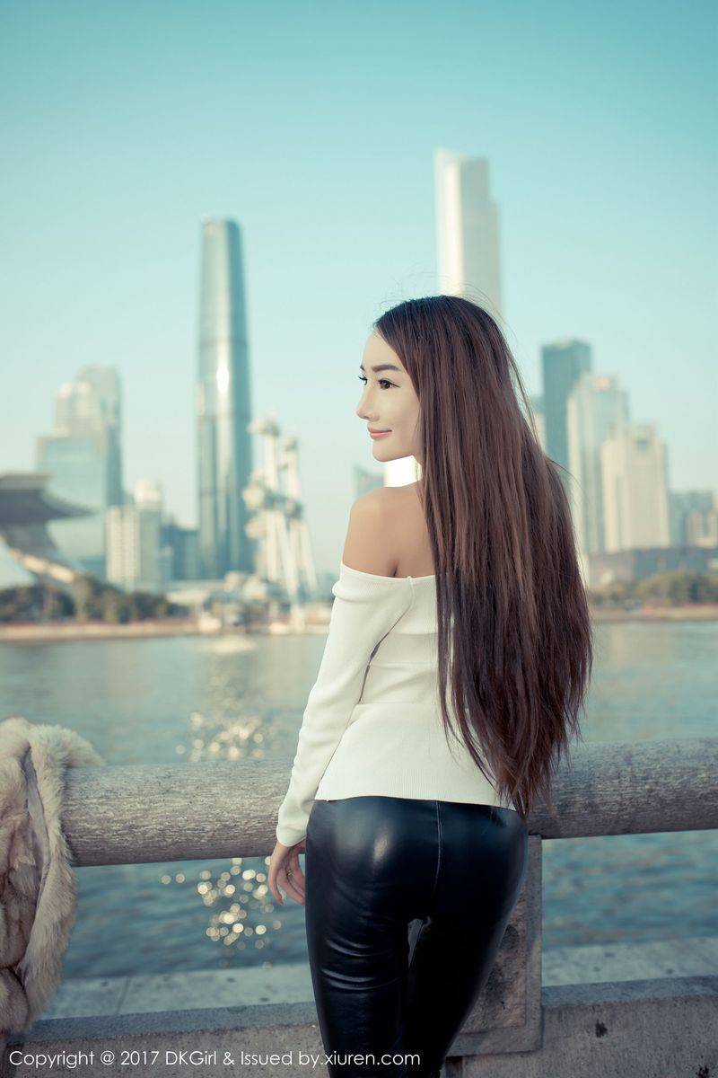 御女郎美女模特婕西儿jessie浴室比基尼羊城小蛮腰写真-18