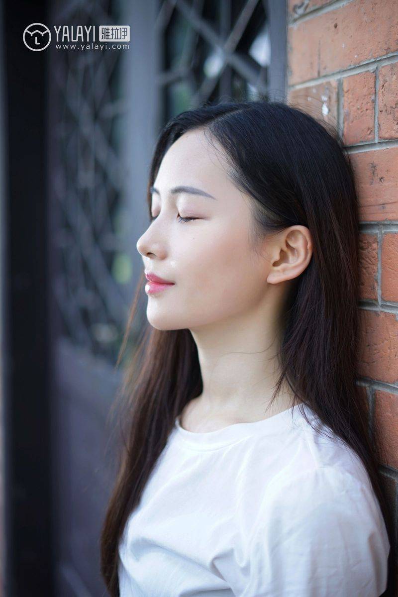 雅拉依清纯美女模特卡柔校园邂逅学姐回眸一笑清新美图-8