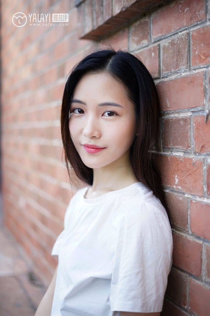 雅拉依清纯美女模特卡柔校园邂逅学姐回眸一笑清新美图-14