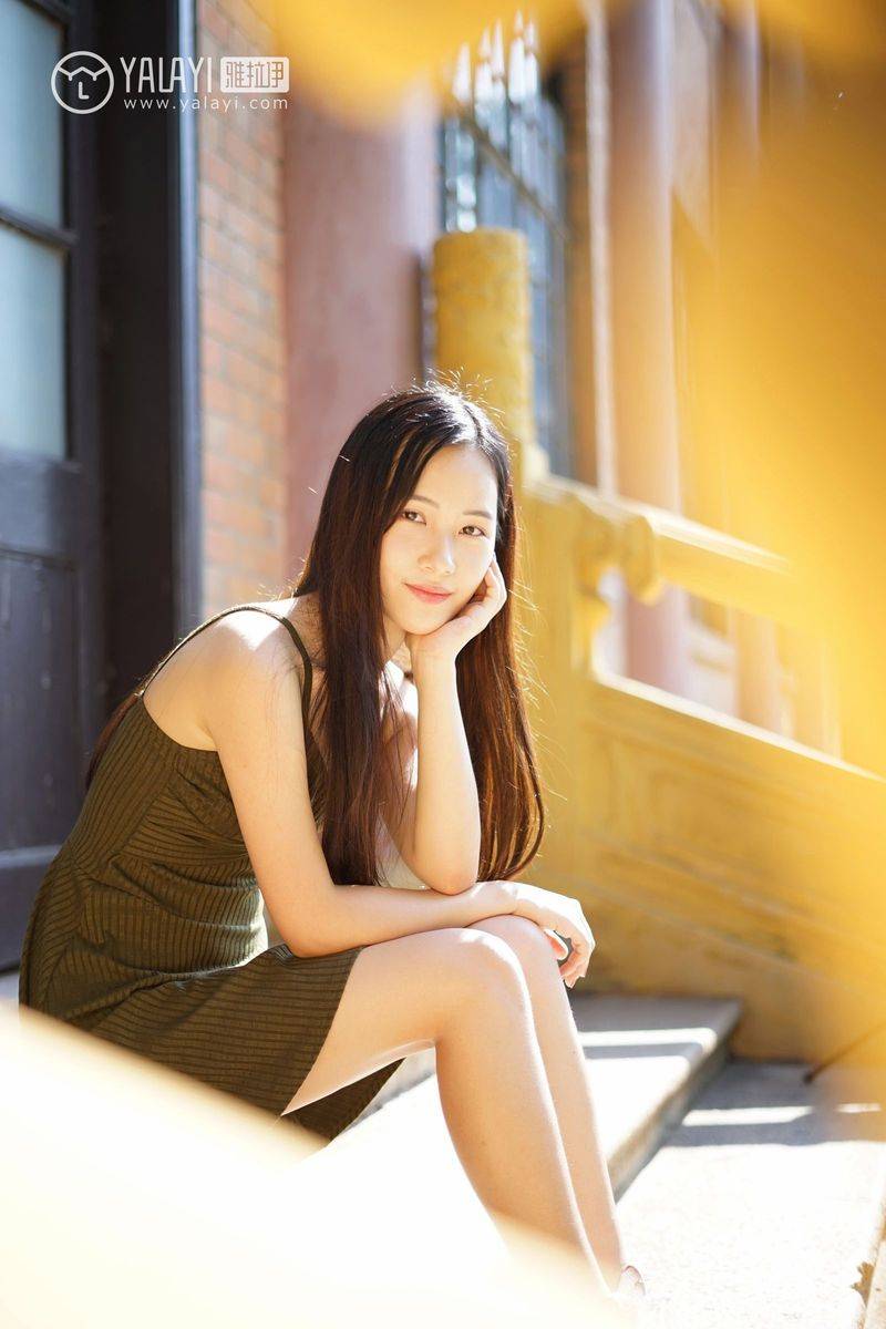 雅拉依清纯美女模特卡柔校园邂逅学姐回眸一笑清新美图-16