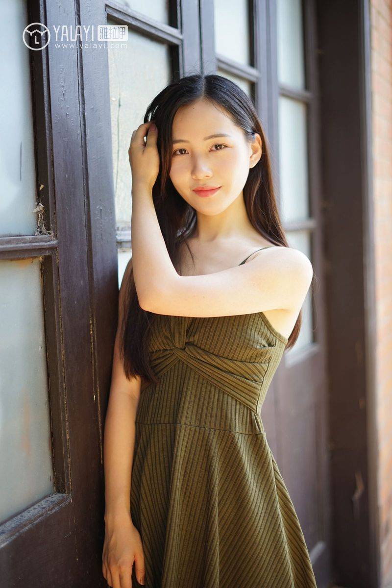 雅拉依清纯美女模特卡柔校园邂逅学姐回眸一笑清新美图-22