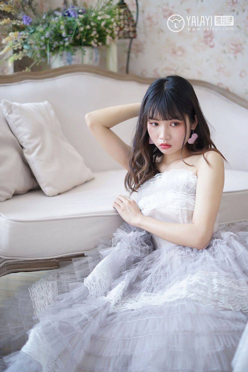YALAYI雅拉依清纯美女公主小兔子薄纱裙唯美迷人写真-9