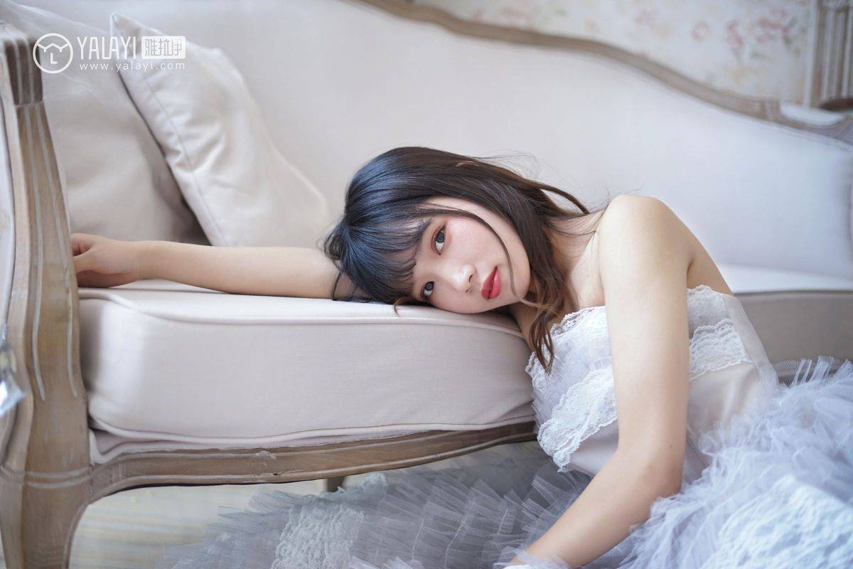 YALAYI雅拉依清纯美女公主小兔子薄纱裙唯美迷人写真-27