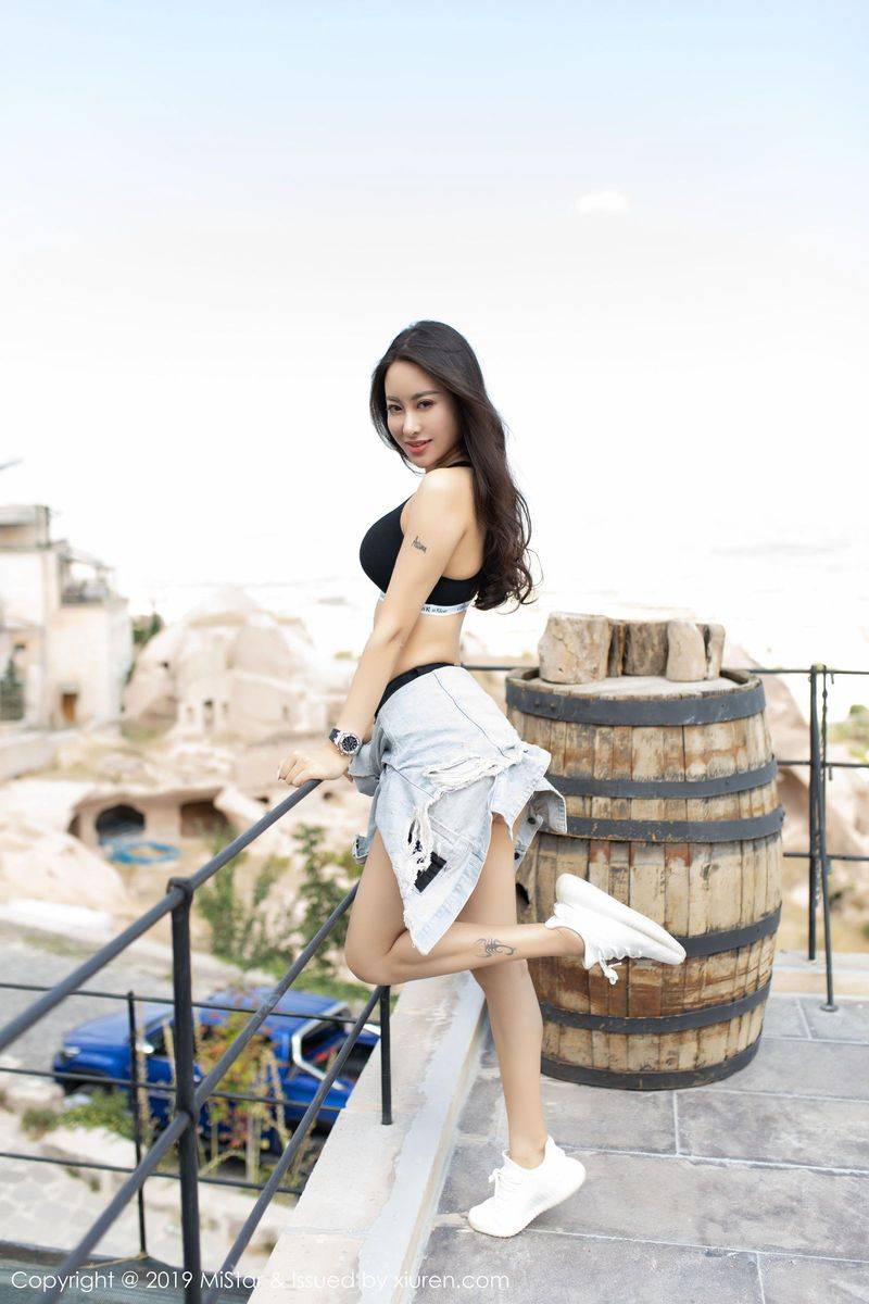 魅妍社气质美女穆菲菲性感旗袍诱惑翘臀土耳其户外旅拍-34