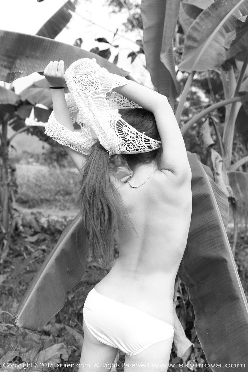 秀人网美女模特vetiver嘉宝贝儿女仆制服泰国Pai县写真-17