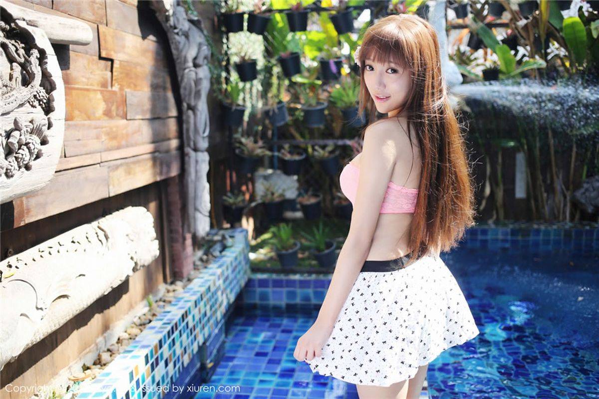 美媛馆美女模特王馨瑶yanni大秀诱人美胸泰国清迈旅拍-70