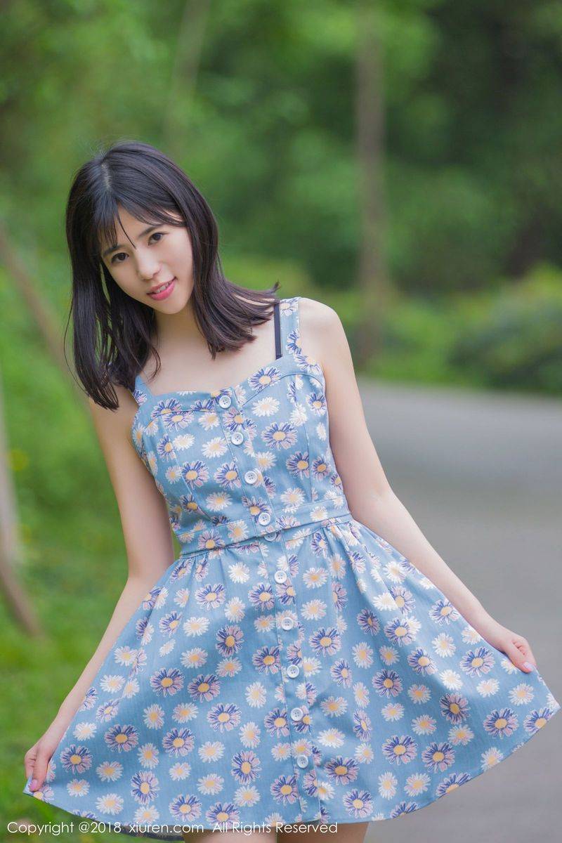 秀人网美女模特艾栗栗学生制服诱惑清新可人私房写真-23